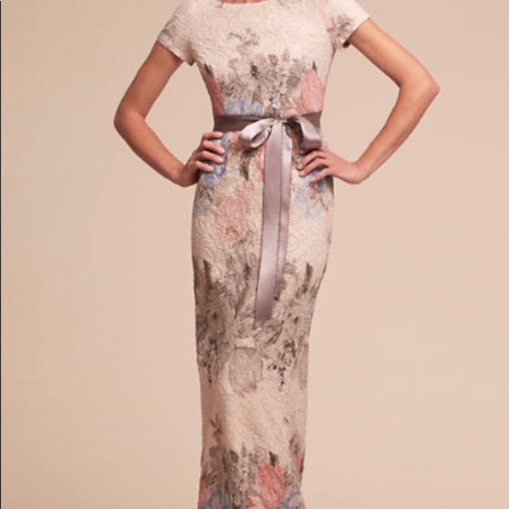 Melinda dress size 4